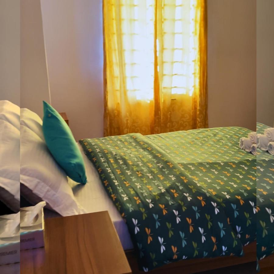 Iranyai Homestay Imphal Extérieur photo